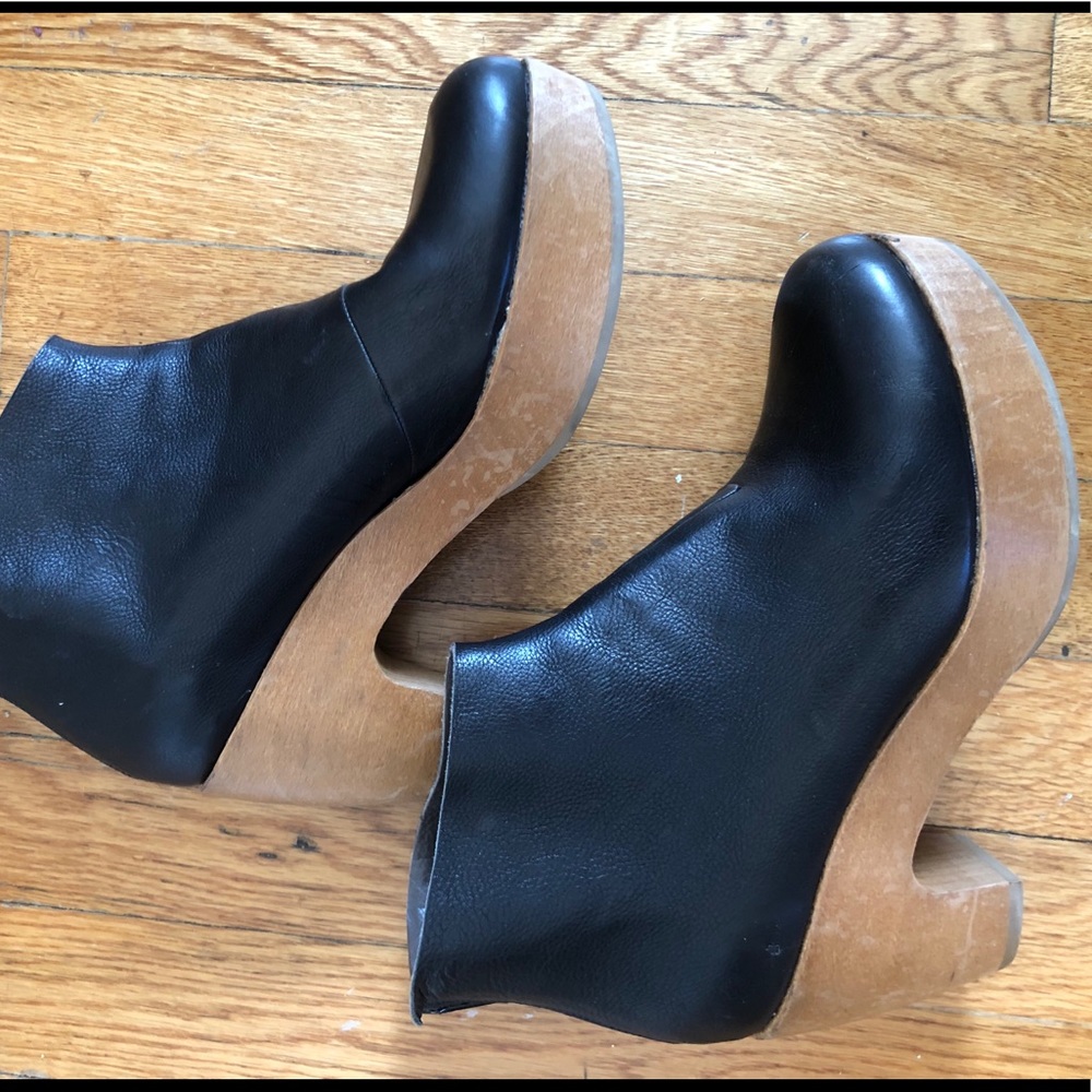 Coclico wooden booties/clogs